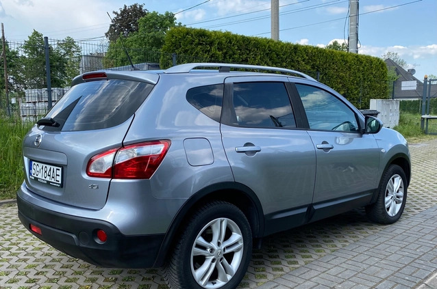 Nissan Qashqai cena 32900 przebieg: 142000, rok produkcji 2011 z Gliwice małe 497